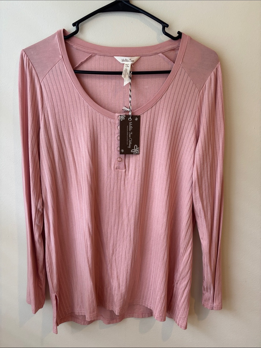 Matilda Jane ripped Henley Long-Sleeve Top in Dusty Pink